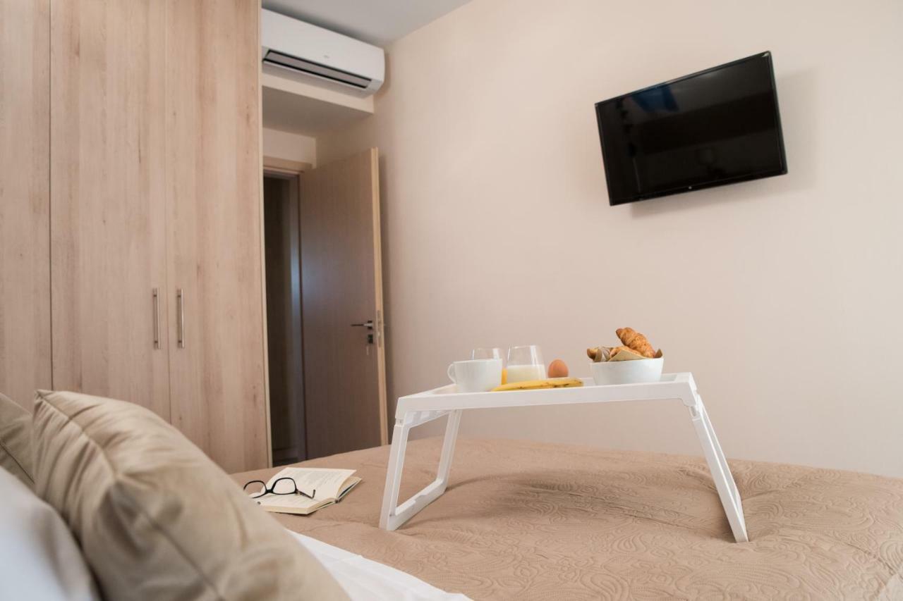 At.Thea Athens Boutique Apartments Exterior photo