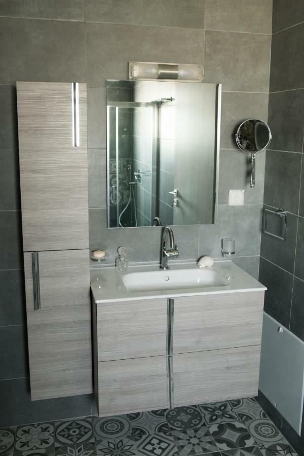 At.Thea Athens Boutique Apartments Exterior photo